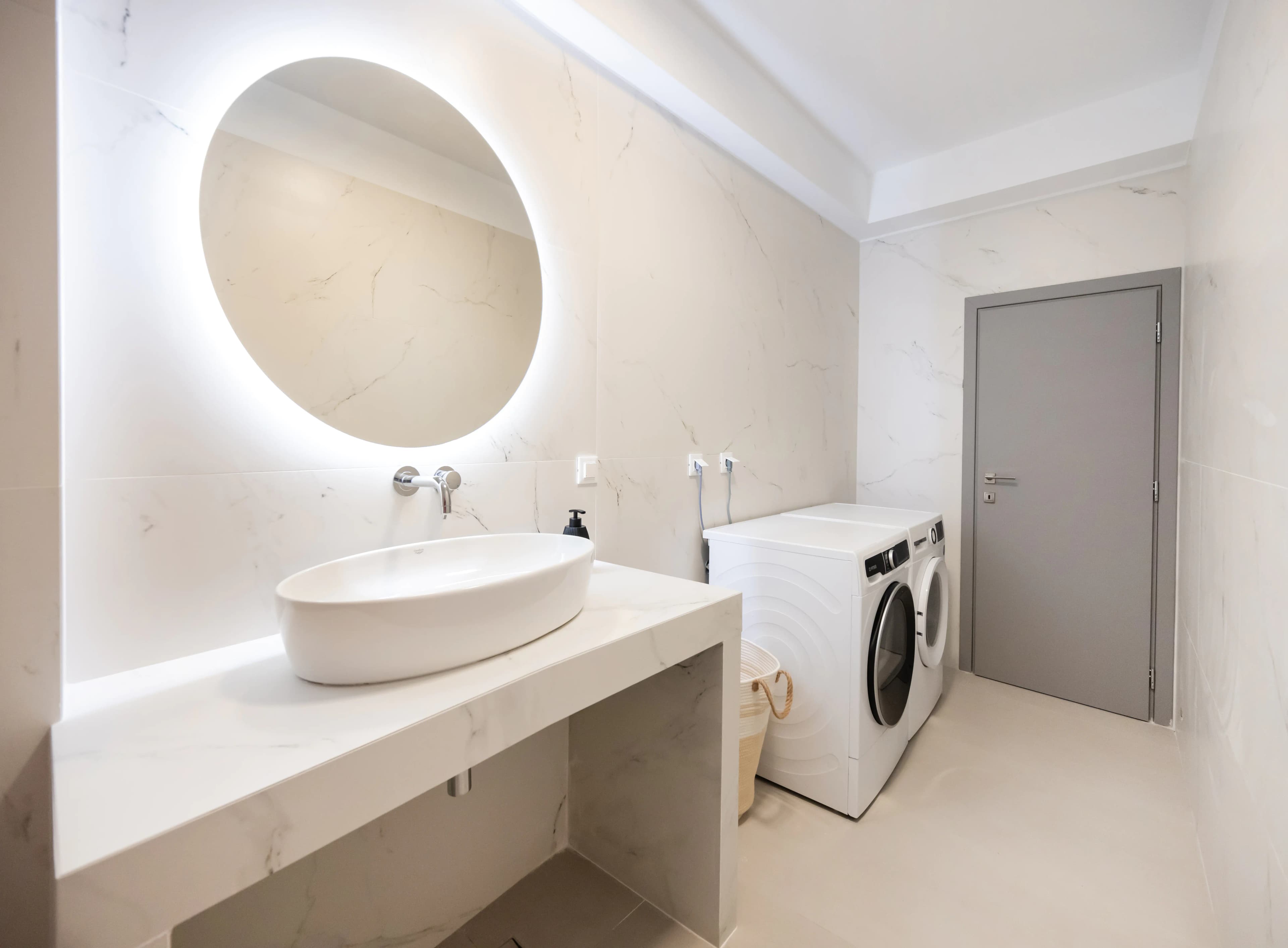 Coastal scenery near Azzura Villas Lefkada